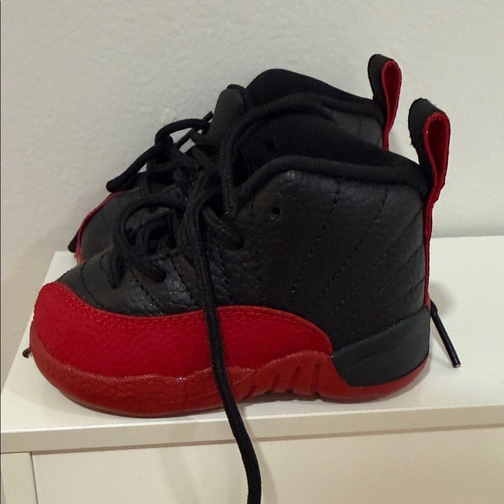 Jordan Kids Black and Red Sneakers - Picture 2 of 4